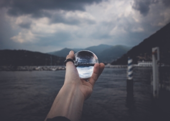 bay-clouds-crystal-ball-1092639