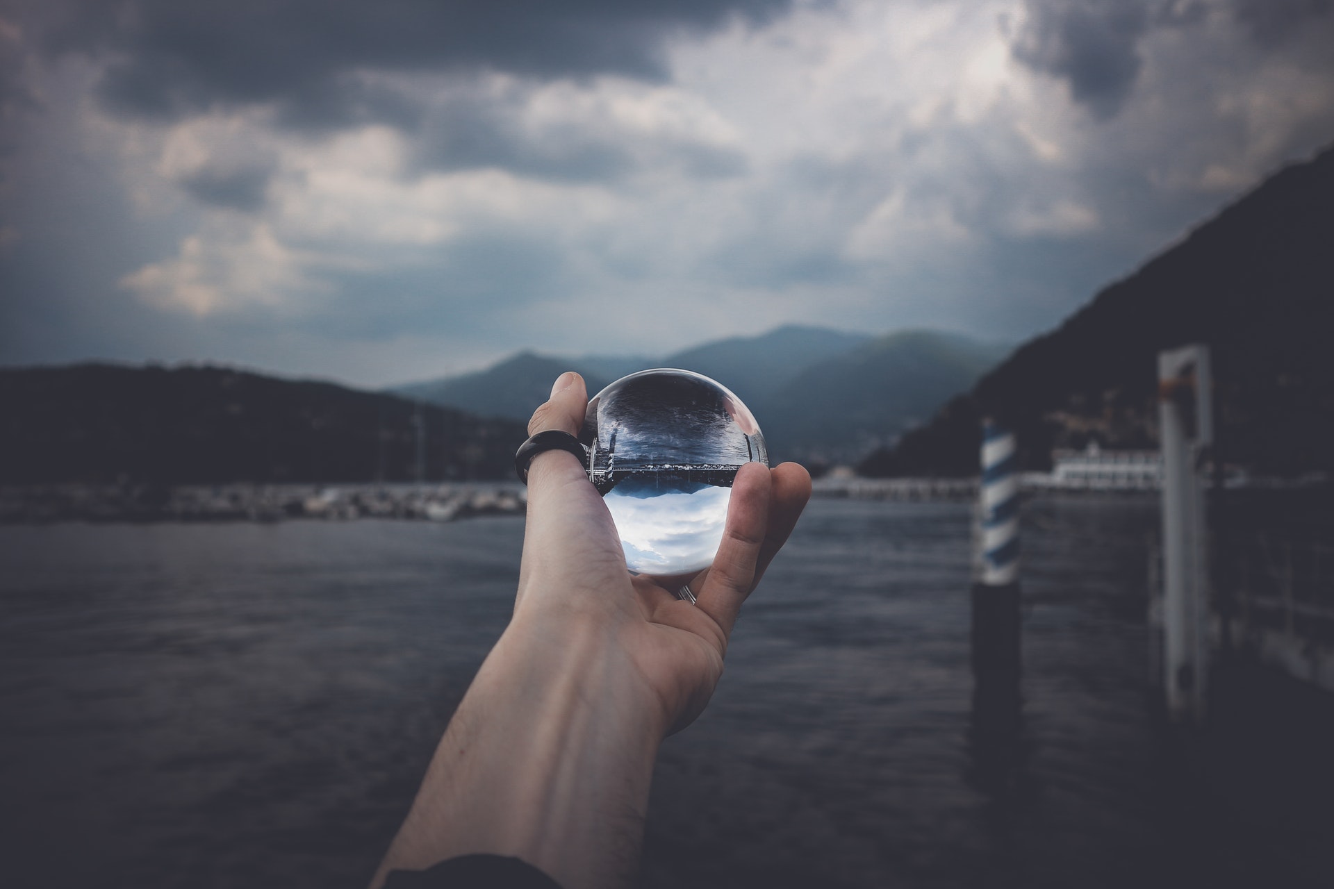 bay-clouds-crystal-ball-1092639