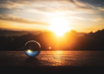 dawn-glass-glass-ball-1770851